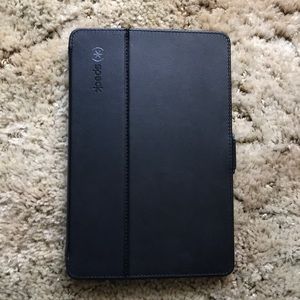 Black Speck iPad mini 4 case